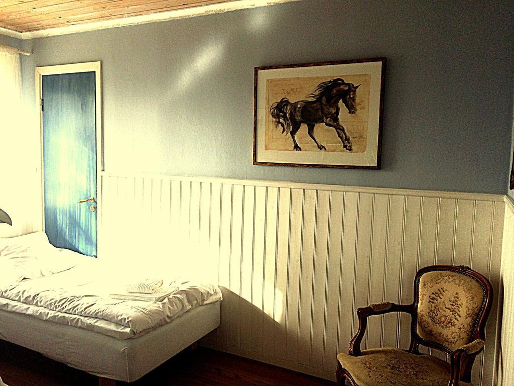 Karaby Gard, Country Living Hostel Kristinehamn Εξωτερικό φωτογραφία